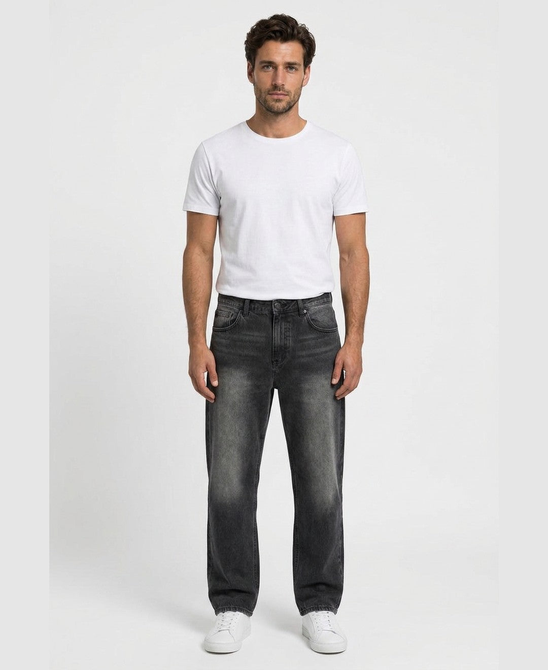Owen Relaxed Jeans men's bottoms in black, front view 9:11