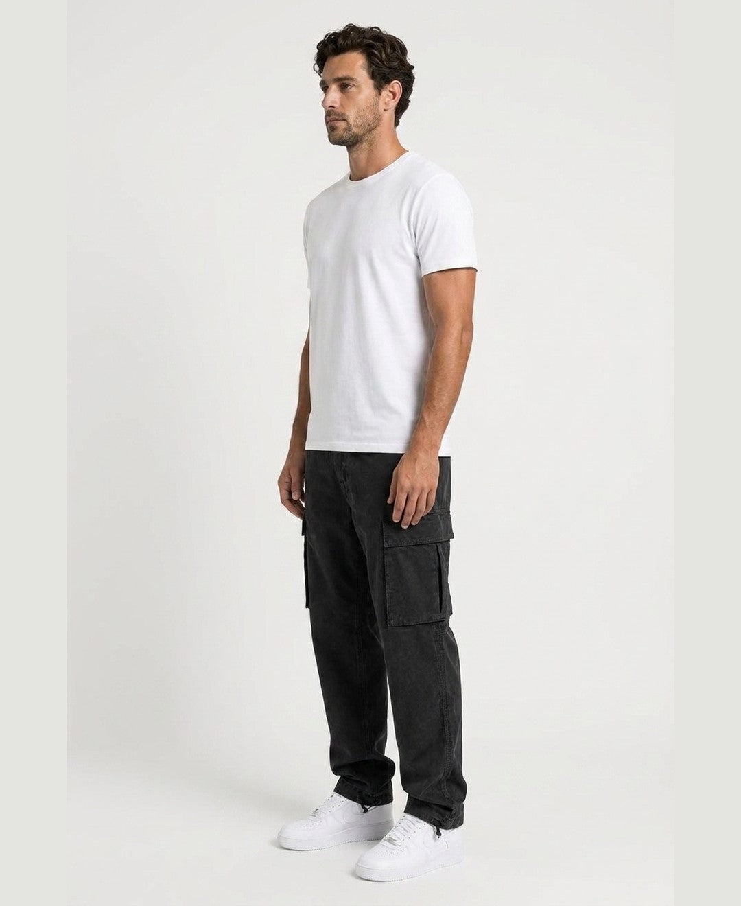 Reid Cargo Trousers men's bottoms in black, side view 9:11