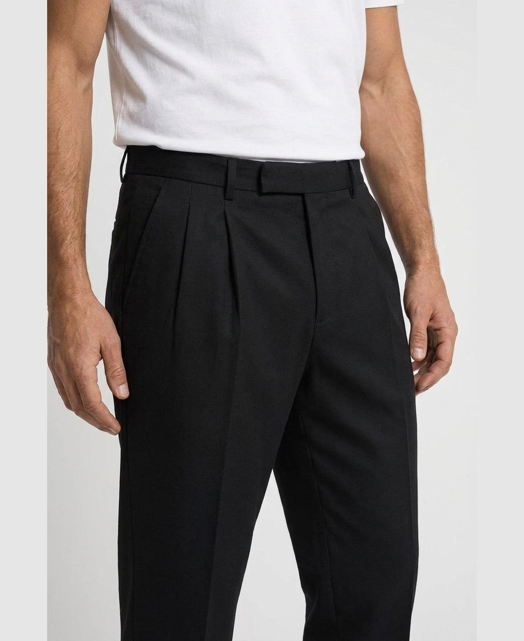 Marcus Pleated Trousers men's bottoms in black, closeup view 9:11