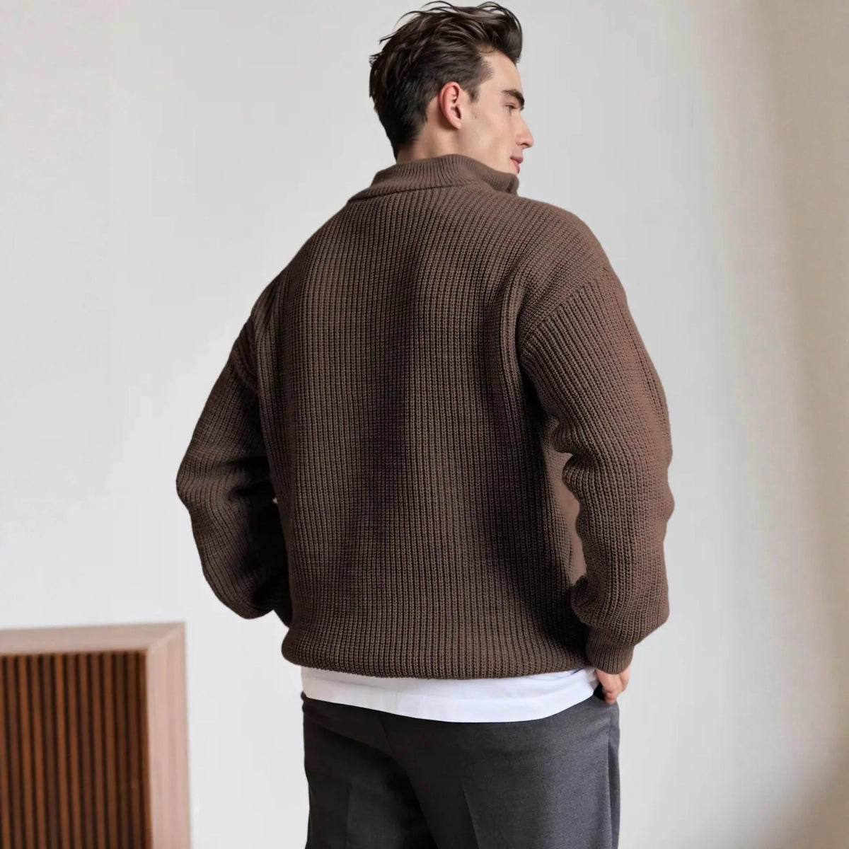 Ross Heavyweight Quarter Zip Pullover in Brown