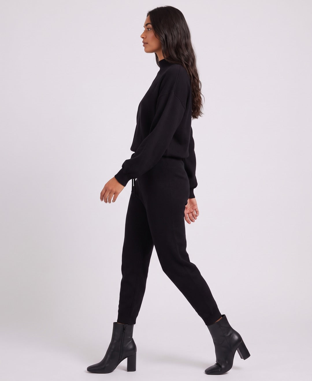 Carys Mock Neck Set in Black, side view