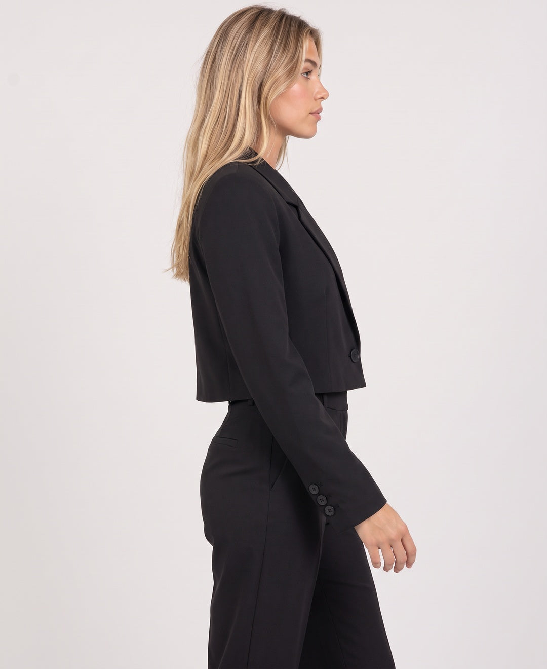 Women's cropped blazer in black, side view