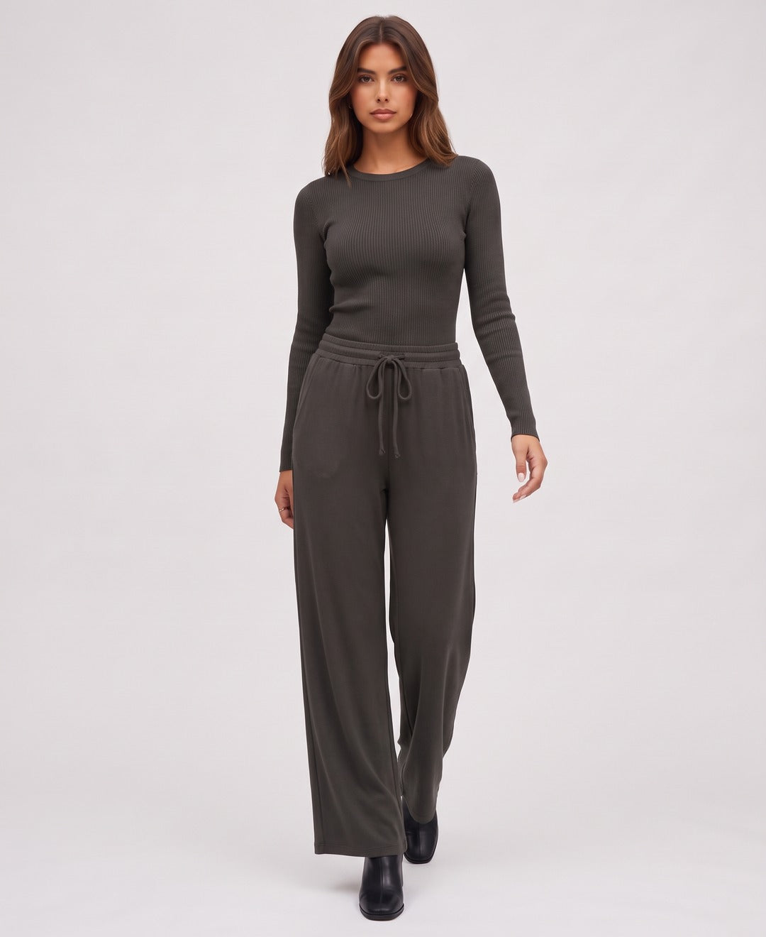 Marisol Rib Set in Dark Grey, front view