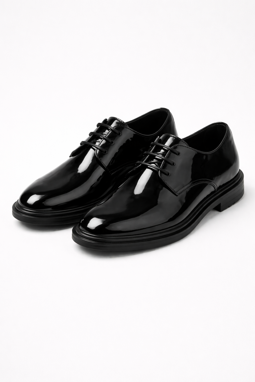 Adam Lace Up Derby Shoes in Glossy Black