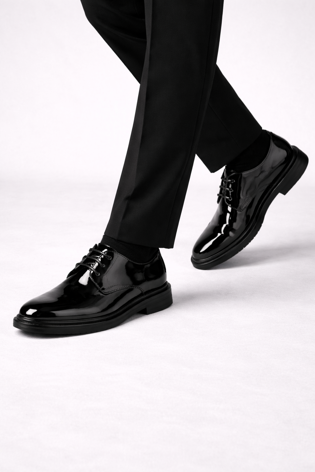 Adam Lace Up Derby Shoes in Glossy Black