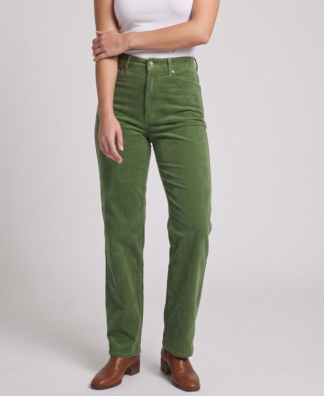 Paloma Trousers in Light Green corduroy, front view