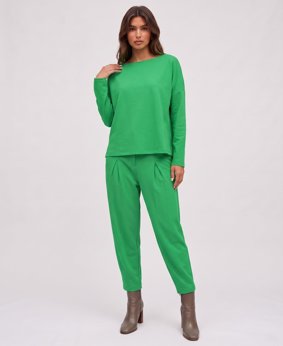 Yvette Boatneck Set in Green, front view