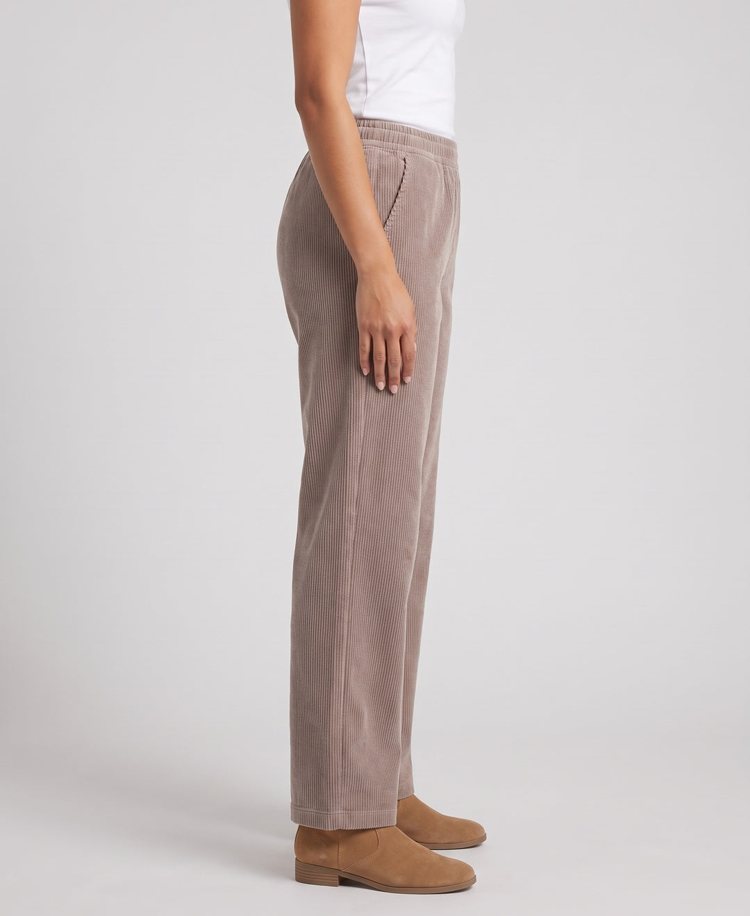 Hana Trousers in Light Brown corduroy, side view