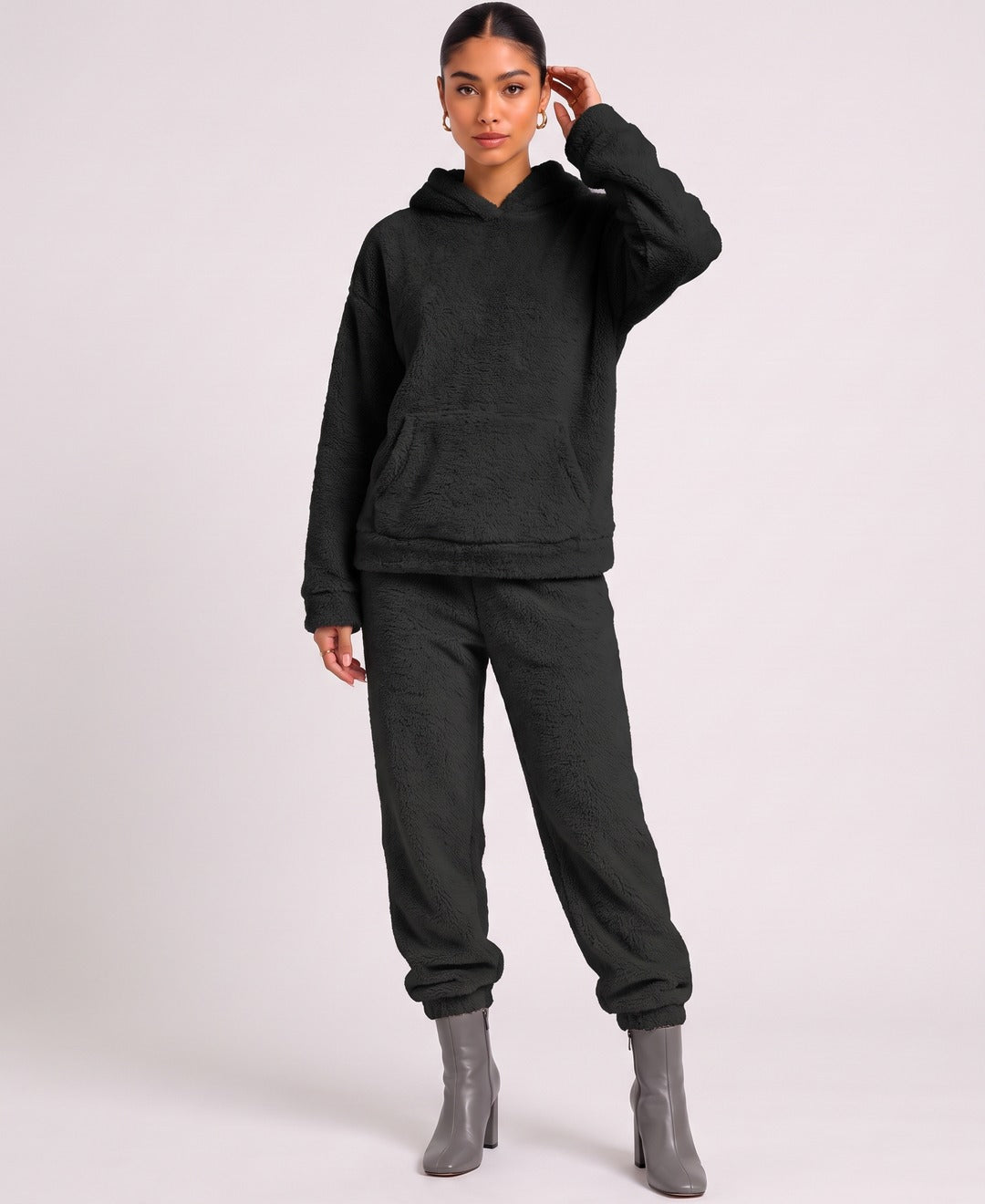 Freya Teddy Fleece Set in Black, front view