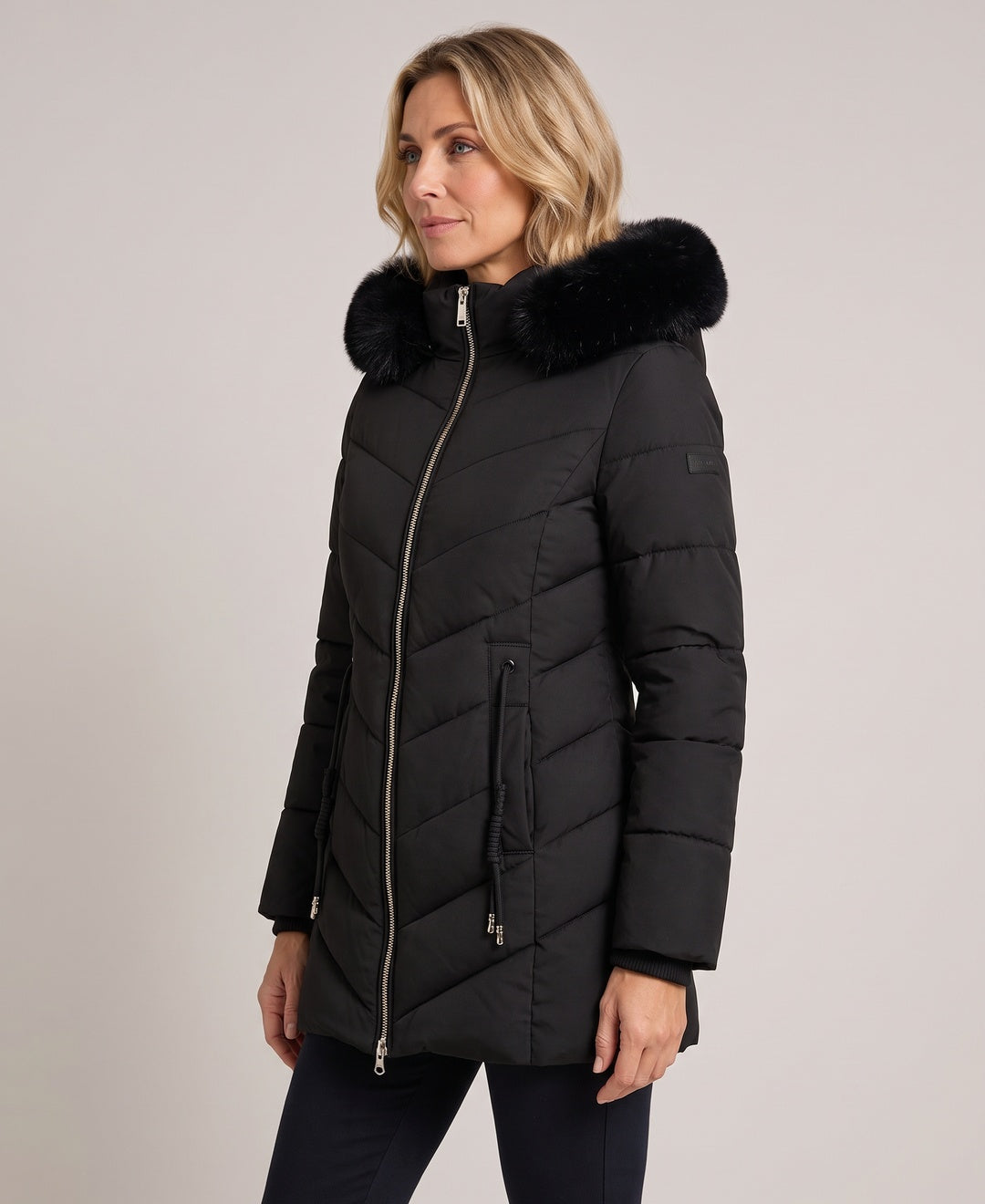 Soline Slim Chevron Puffer Parka in Black
