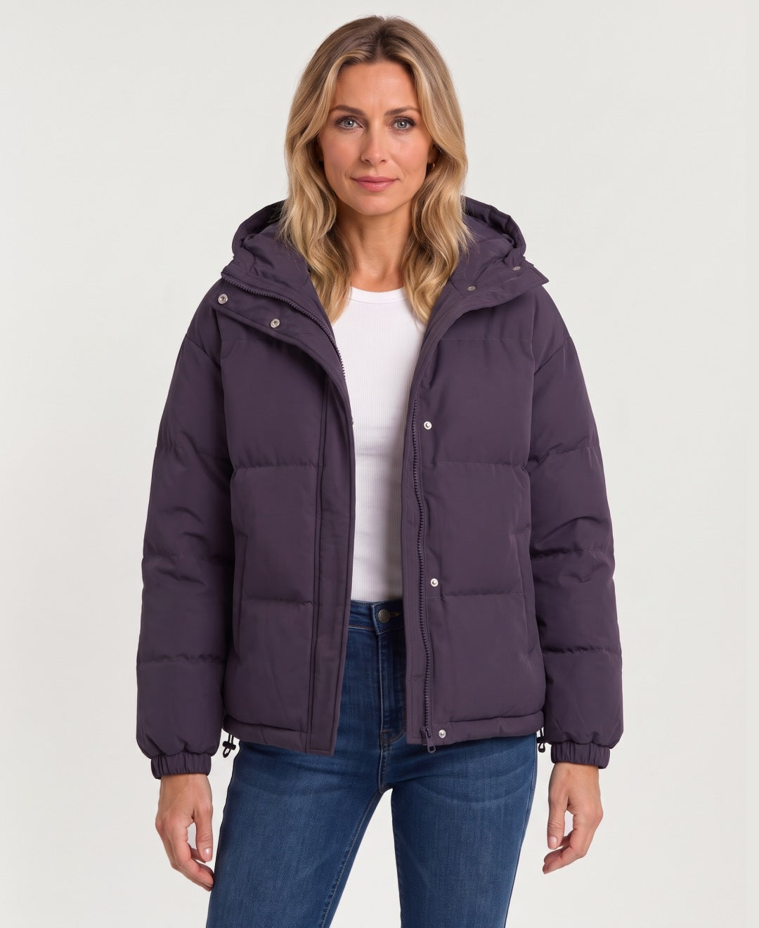 Women's short hooded puffer jacket purple front view