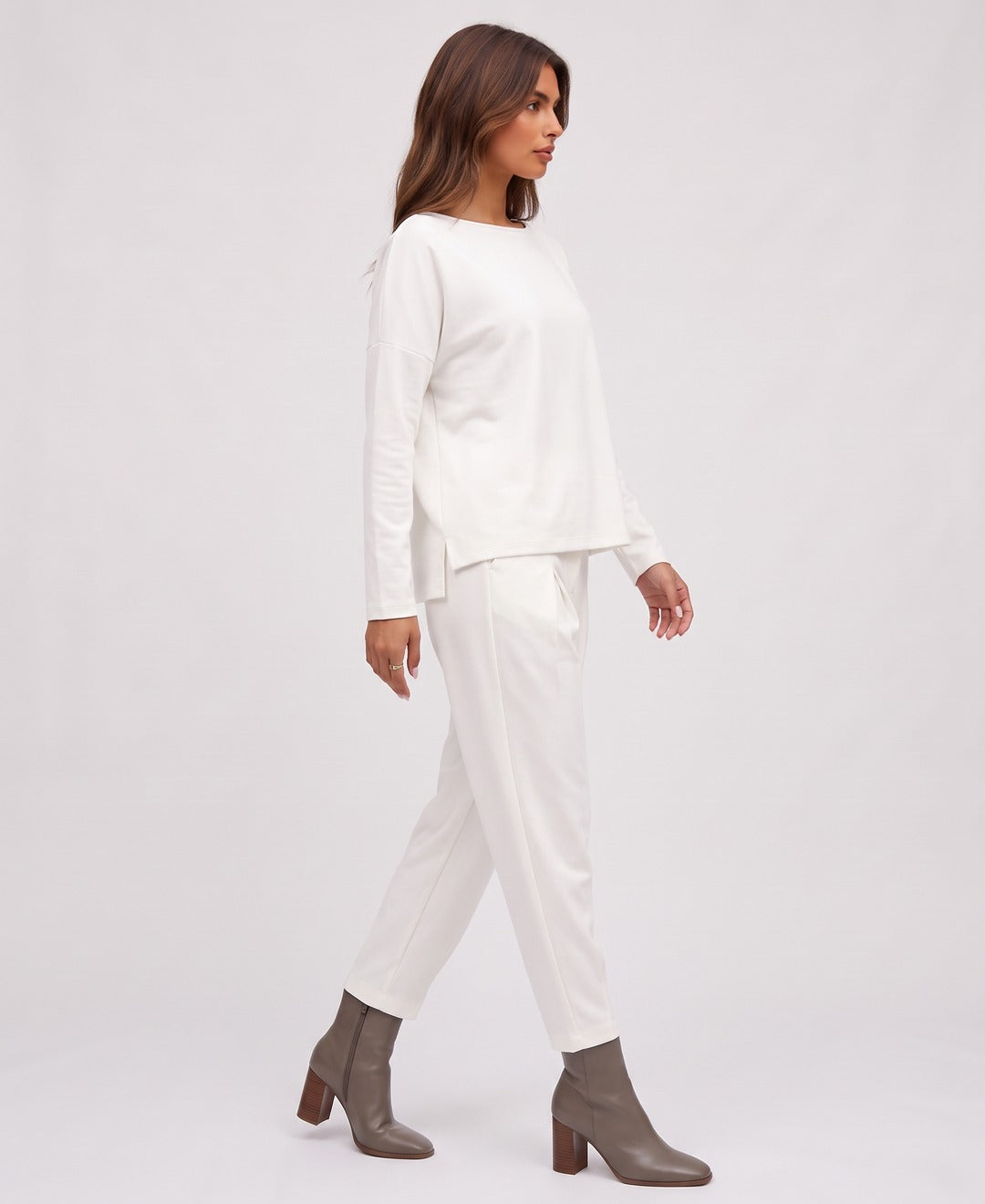 Yvette Boatneck Set in White, side view